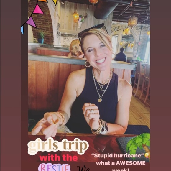 Meet your Posher, Delaney - Picture 4 of 4